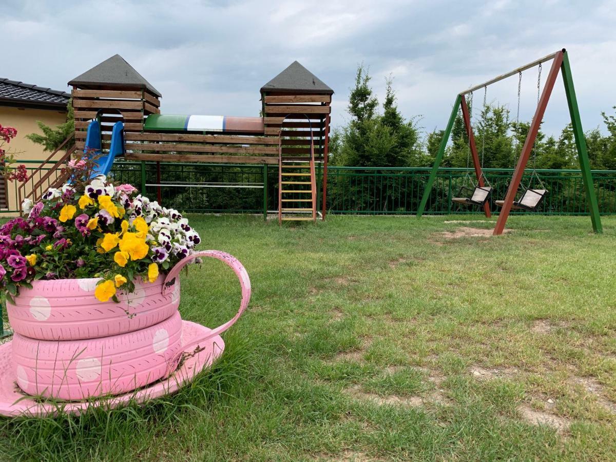 Hani I Leks Agroturizem Lezhë Zewnętrze zdjęcie